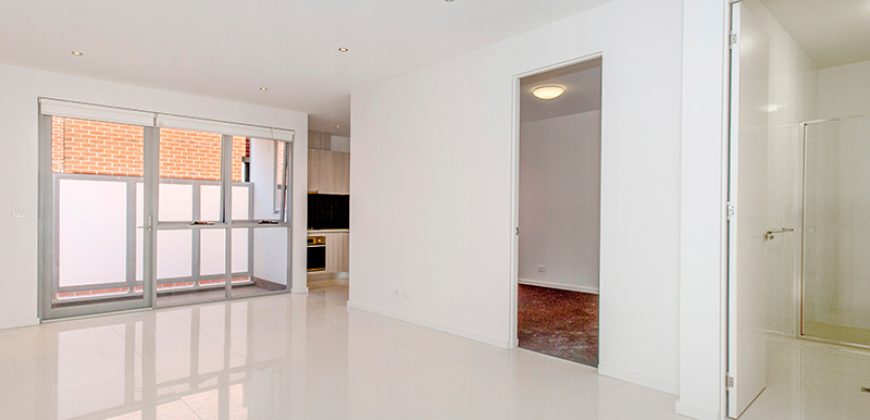 202/92 Curzon Street NORTH MELBOURNE