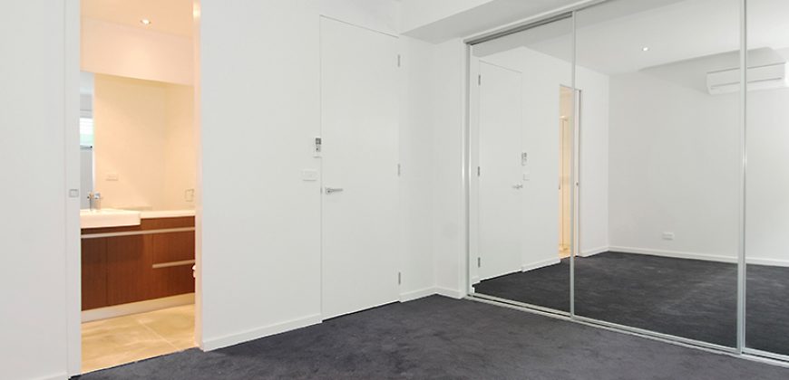 2/166 Stanley Street, WEST MELBOURNE VIC 3003