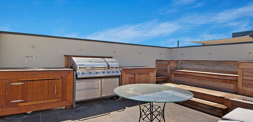 9/220 Roden Street WEST MELBOURNE
