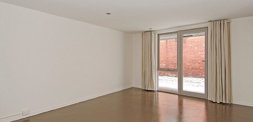 66 Munster Terrace NORTH MELBOURNE