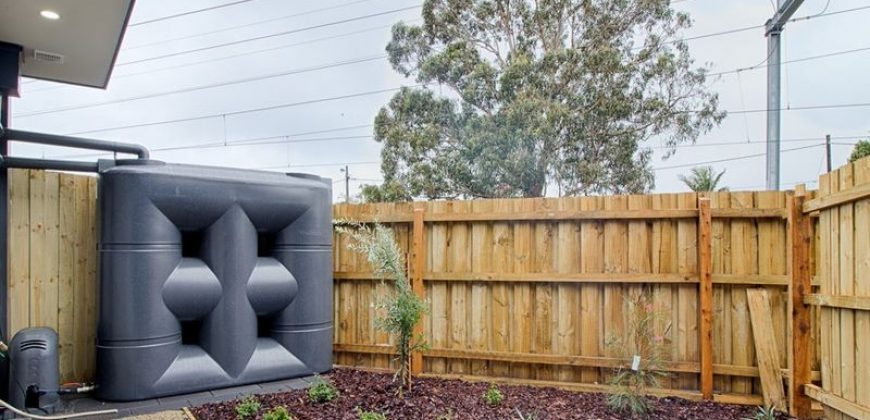 6/5 Salmon Street MENTONE