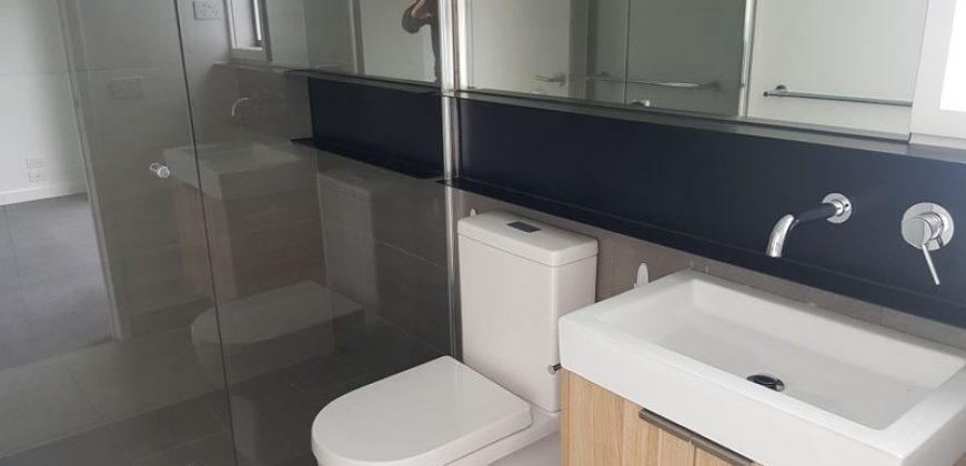 6/5 Salmon Street MENTONE