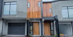 6/5 Salmon Street MENTONE