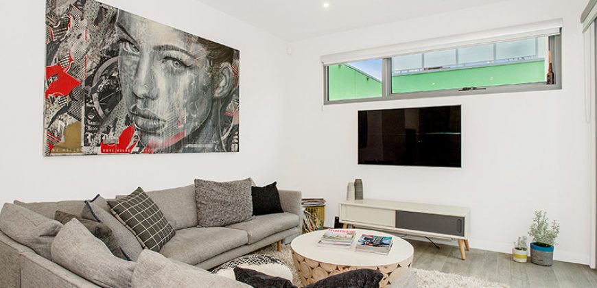 10/166 Stanley Street WEST MELBOURNE