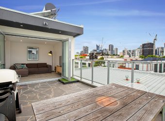 10/166 Stanley Street WEST MELBOURNE