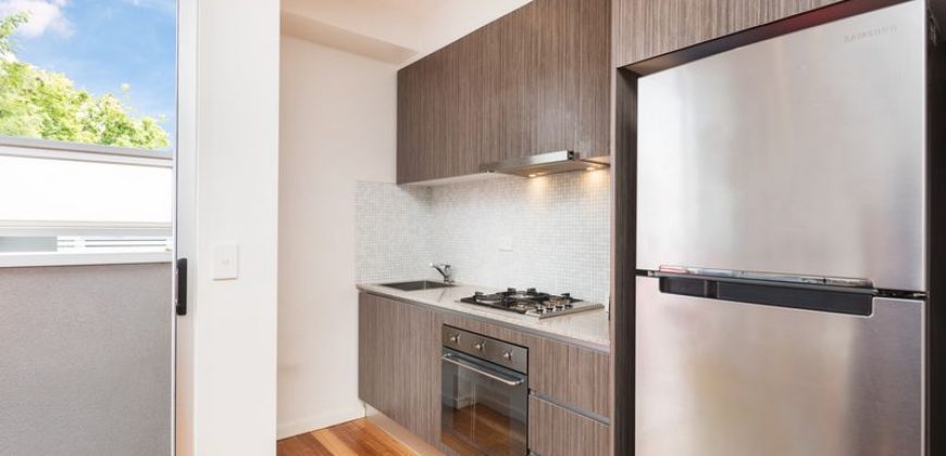 18 Prendergast Lane NORTH MELBOURNE