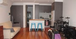 2/14 Prendergast Lane NORTH MELBOURNE